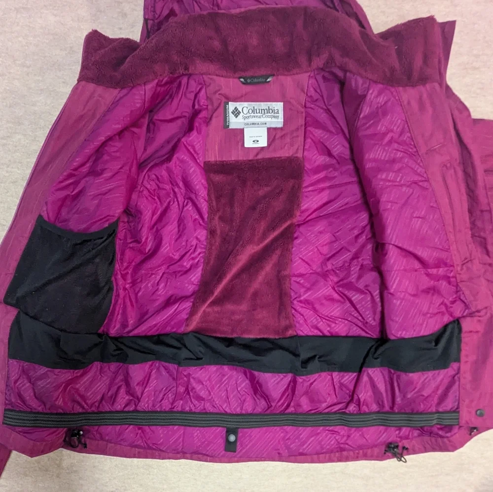 Columbia Titanium Women's Med Berry Pink Winter Jacket Coat Waterproof Details!! - Picture 12 of 16